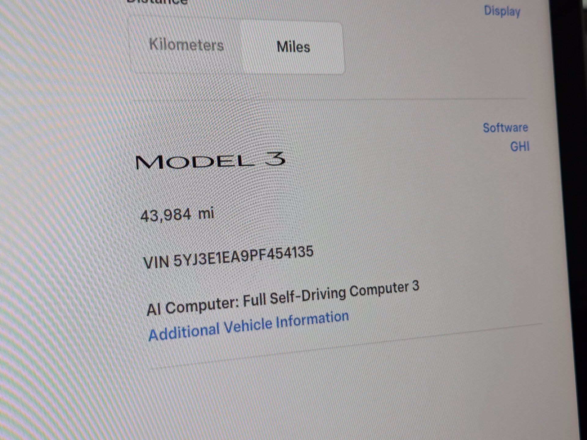 Used 2023 Tesla Model 3 Standard Range RWD image 23