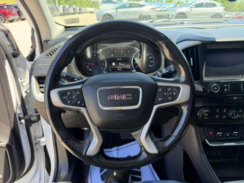 Certified 2019 GMC Terrain Denali w/ Advanced Safety Package AWD/4WD image 21