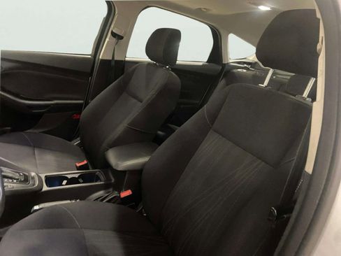 Used 2018 Ford Focus SEL image 13