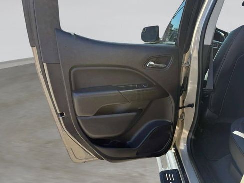 Used 2022 GMC Canyon AT4 w/ Driver Alert Package image 21