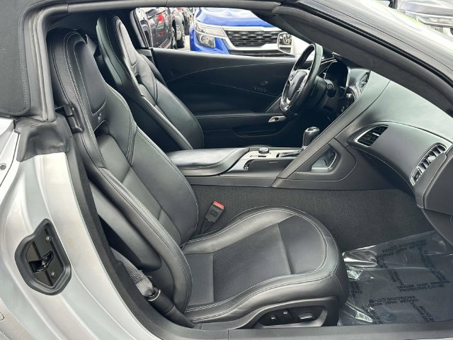 Used 2019 Chevrolet Corvette Stingray Convertible w/ 3LT Preferred Equipment Group RWD image 19