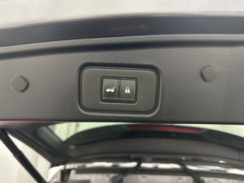 Used 2025 Nissan Pathfinder Rock Creek image 38