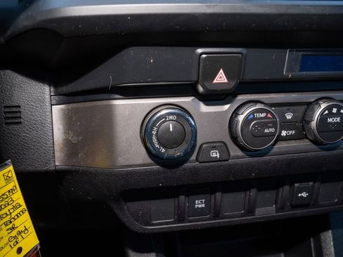 Used 2023 Toyota Tacoma SR image 13