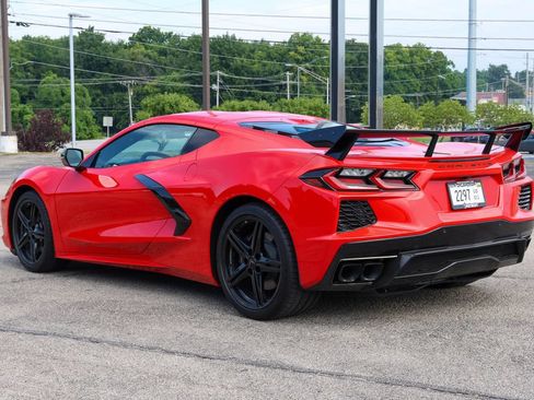 Used 2026 Chevrolet Corvette Stingray Coupe w/ 1LT RWD image 3