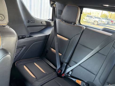 Used 2022 GMC Yukon AT4 w/ Max Trailering Package image 39