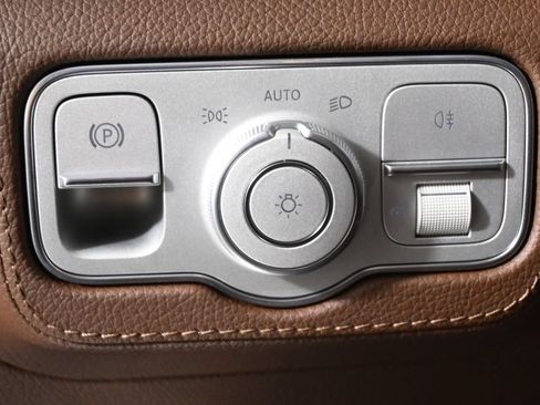 Certified 2024 Mercedes-Benz GLE 350 4MATIC image 26