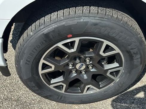 Used 2024 Ford F150 STX AWD/4WD image 30