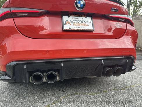 Used 2021 BMW M4 Competition RWD image 8