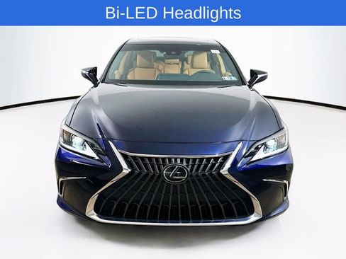 Used 2024 Lexus ES 350 w/ Premium Package FWD image 2