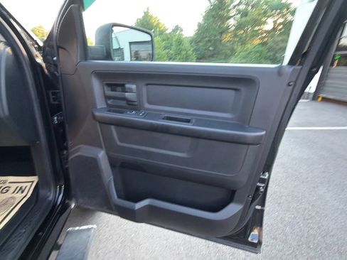 Used 2015 RAM 1500 Express AWD/4WD image 50