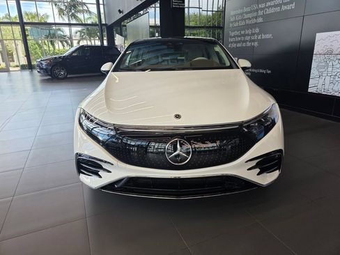 New 2026 Mercedes-Benz EQS 450+ 4MATIC Sedan image 2