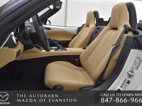 New 2025 MAZDA MX-5 Miata Grand Touring w/ Appearance Package image 25