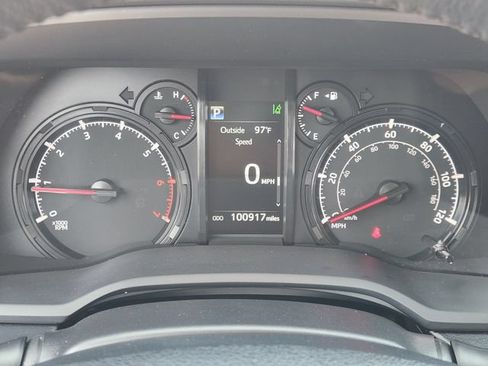 Used 2023 Toyota 4Runner SR5 Premium w/ Moonroof Package RWD image 11