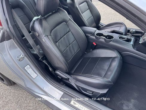 Used 2021 Ford Mustang Premium RWD image 14
