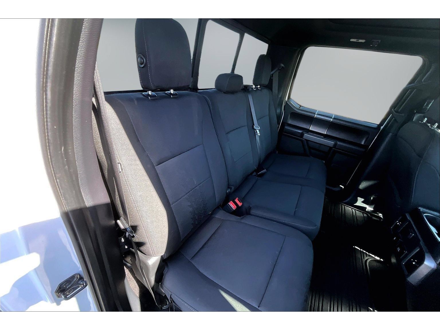 Used 2019 Ford F150 XLT w/ Equipment Group 302A Luxury AWD/4WD image 22