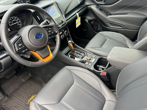 Used 2025 Subaru Forester Wilderness w/ Convenience Package image 10