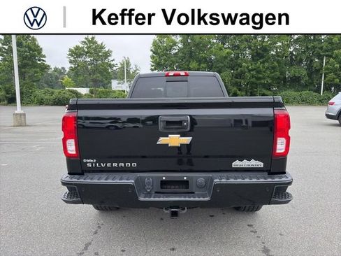 Used 2018 Chevrolet Silverado 1500 High Country AWD/4WD image 4