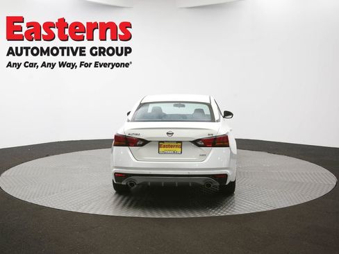 Used 2022 Nissan Altima 2.5 SR image 33