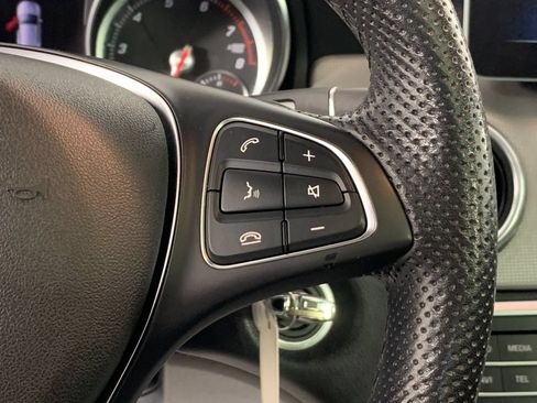 Used 2019 Mercedes-Benz GLA 250 4MATIC image 19
