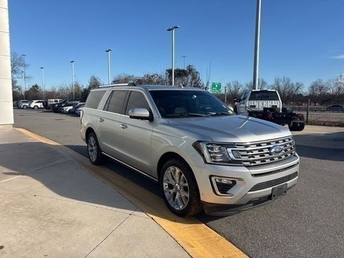 Used 2019 Ford Expedition Max Limited w/ Equipment Group 302A image 7