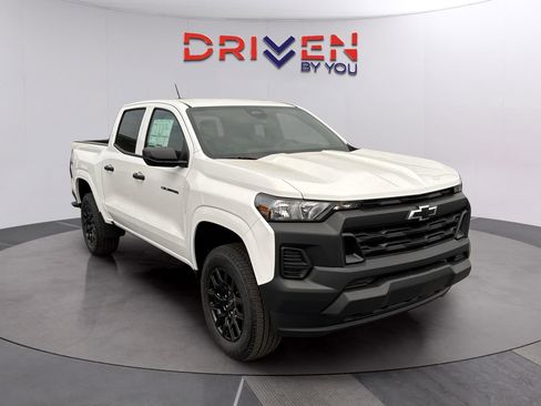 New 2026 Chevrolet Colorado W/T w/ WT Custom Package AWD/4WD image 8