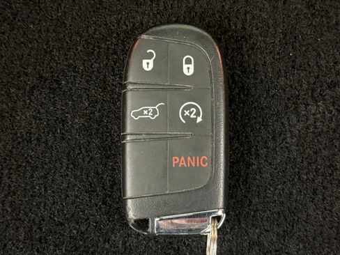Used 2019 Jeep Compass High Altitude AWD/4WD image 24