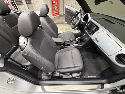 Used 2016 Volkswagen Beetle 1.8T SEL FWD image 40