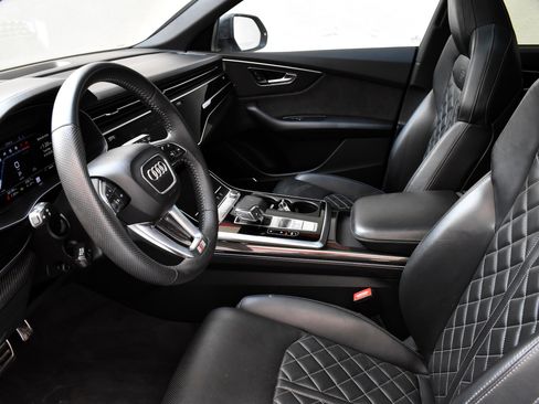 Used 2020 Audi SQ8 Prestige w/ Prestige Package image 19