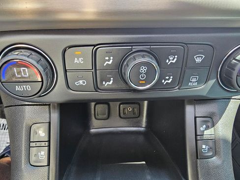 Used 2017 GMC Acadia Denali w/ Technology Package AWD/4WD image 49