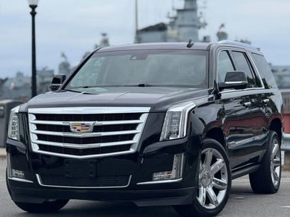 Used 2017 Cadillac Escalade Premium Luxury