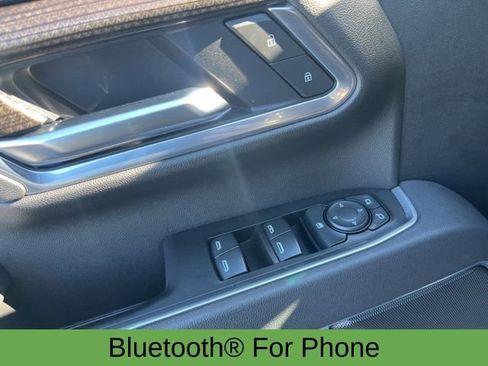 Used 2025 Chevrolet Silverado 2500 LT w/ Convenience Package AWD/4WD image 13