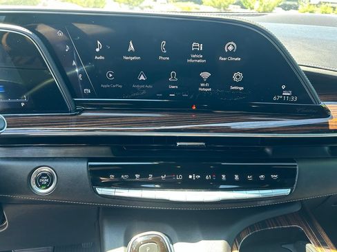 Used 2021 Cadillac Escalade Premium Luxury w/ Driver Assist Tech Package AWD/4WD image 20