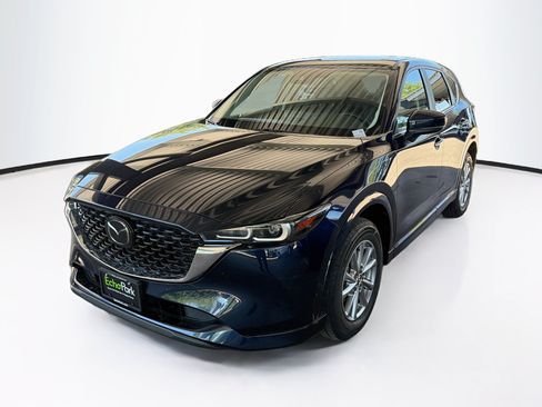 Used 2025 MAZDA CX-5 AWD 2.5 S w/ Preferred Package image 3