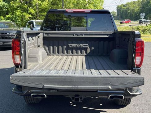 Used 2024 GMC Sierra 1500 Elevation w/ Elevation Premium Package AWD/4WD image 16