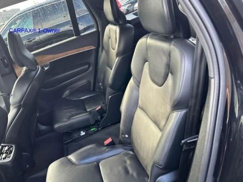 Certified 2024 Volvo XC90 B6 Plus w/ Protection Package Premier image 8