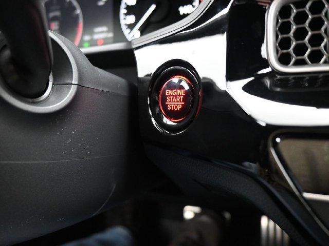 Certified 2025 Honda Civic Sport image 22