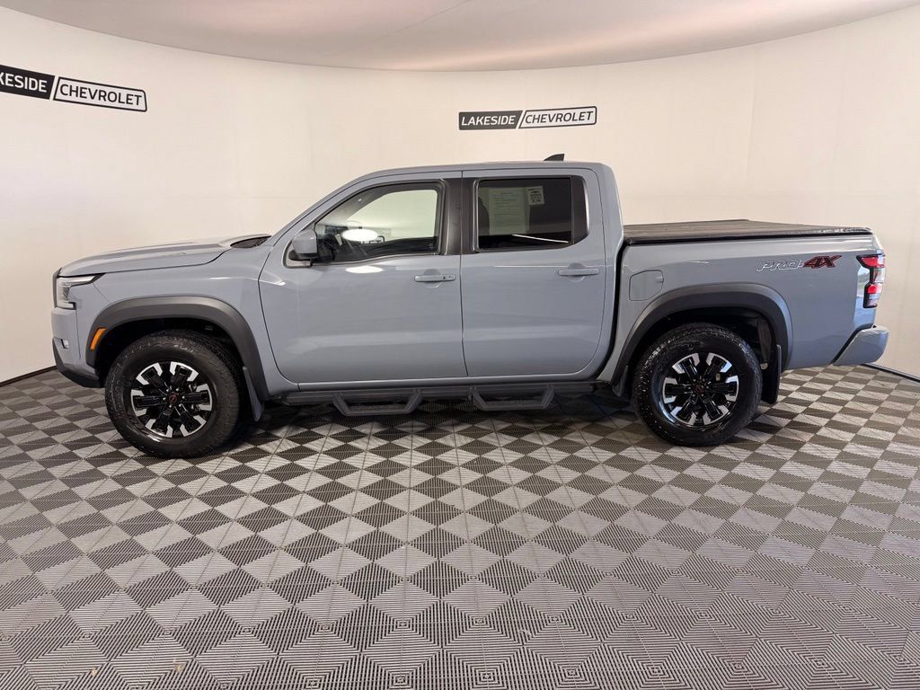 Used 2023 Nissan Frontier PRO-4X w/ Technology Package AWD/4WD image 3