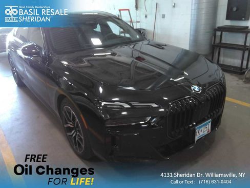 Used 2026 BMW 740i xDrive AWD/4WD image 1