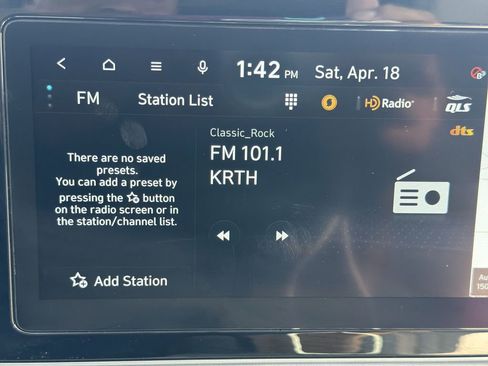 Used 2022 Hyundai Palisade Calligraphy w/ Winter Package FWD image 12
