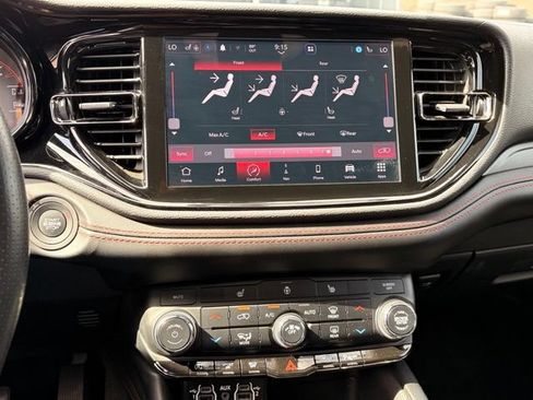 Certified 2025 Dodge Durango GT AWD/4WD image 17