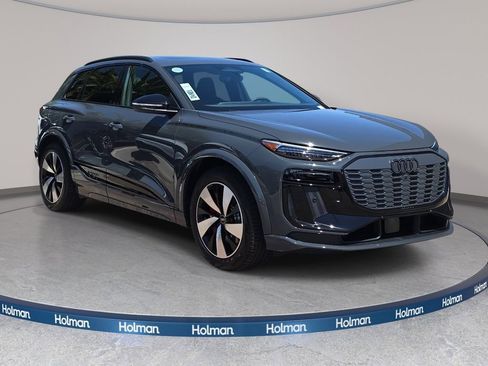 New 2025 Audi SQ6 e-tron Premium Plus image 3