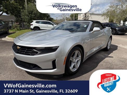 Used 2019 Chevrolet Camaro LT image 3