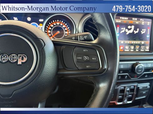 Used 2021 Jeep Gladiator Sport AWD/4WD image 16