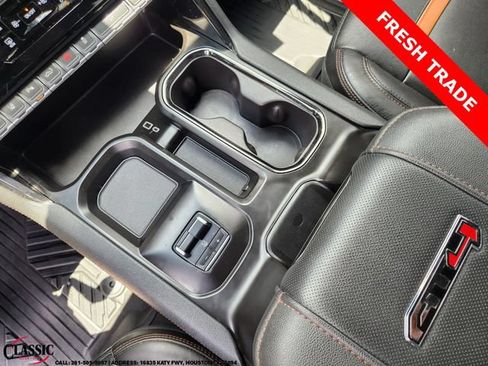 Used 2024 GMC Sierra 2500 AT4 w/ AT4 Premium Plus Package AWD/4WD image 18