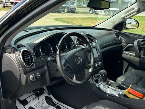 Used 2017 Buick Enclave Premium FWD image 9