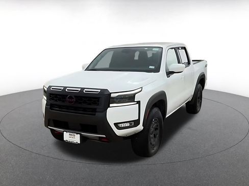 Used 2026 Nissan Frontier PRO-4X AWD/4WD image 7