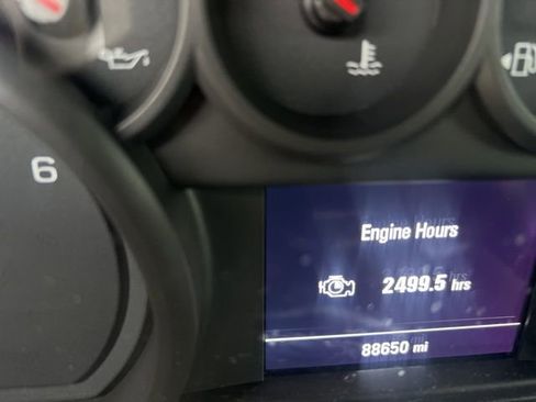 Used 2021 Chevrolet Silverado 1500 Custom image 8