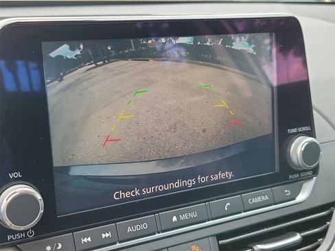 Used 2025 Nissan Altima 2.5 SR image 25