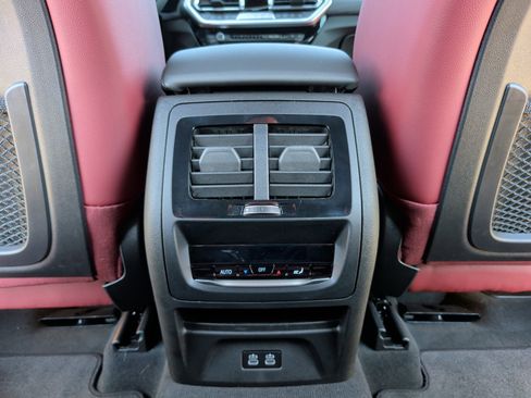 Certified 2024 BMW X3 xDrive30i w/ Premium Package image 35