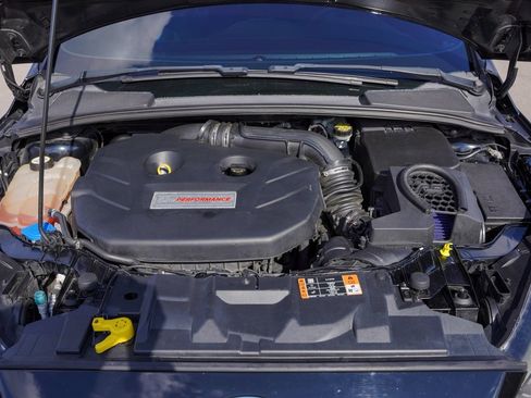 Used 2017 Ford Focus RS image 45